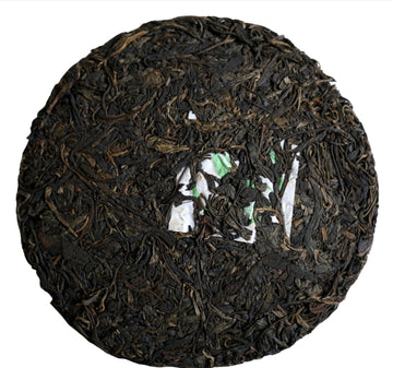 Pu - erh Tea - 1999 Vintage Yiwu Zhen Shan Raw Sheng Meimei Fine Teas