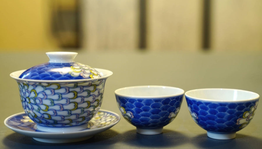 Tea Ware - Jingdezhen Artisan Doucai Porcelain Peacock Feather Gaiwan