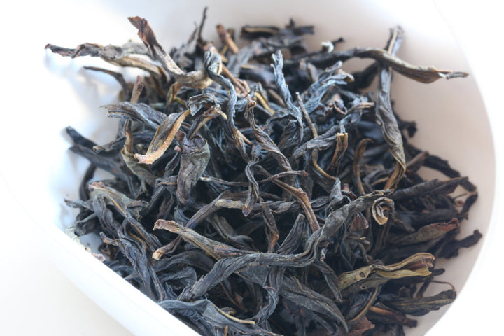 A Tea Unto Itself – Phoenix Dan Cong Oolong Tea
