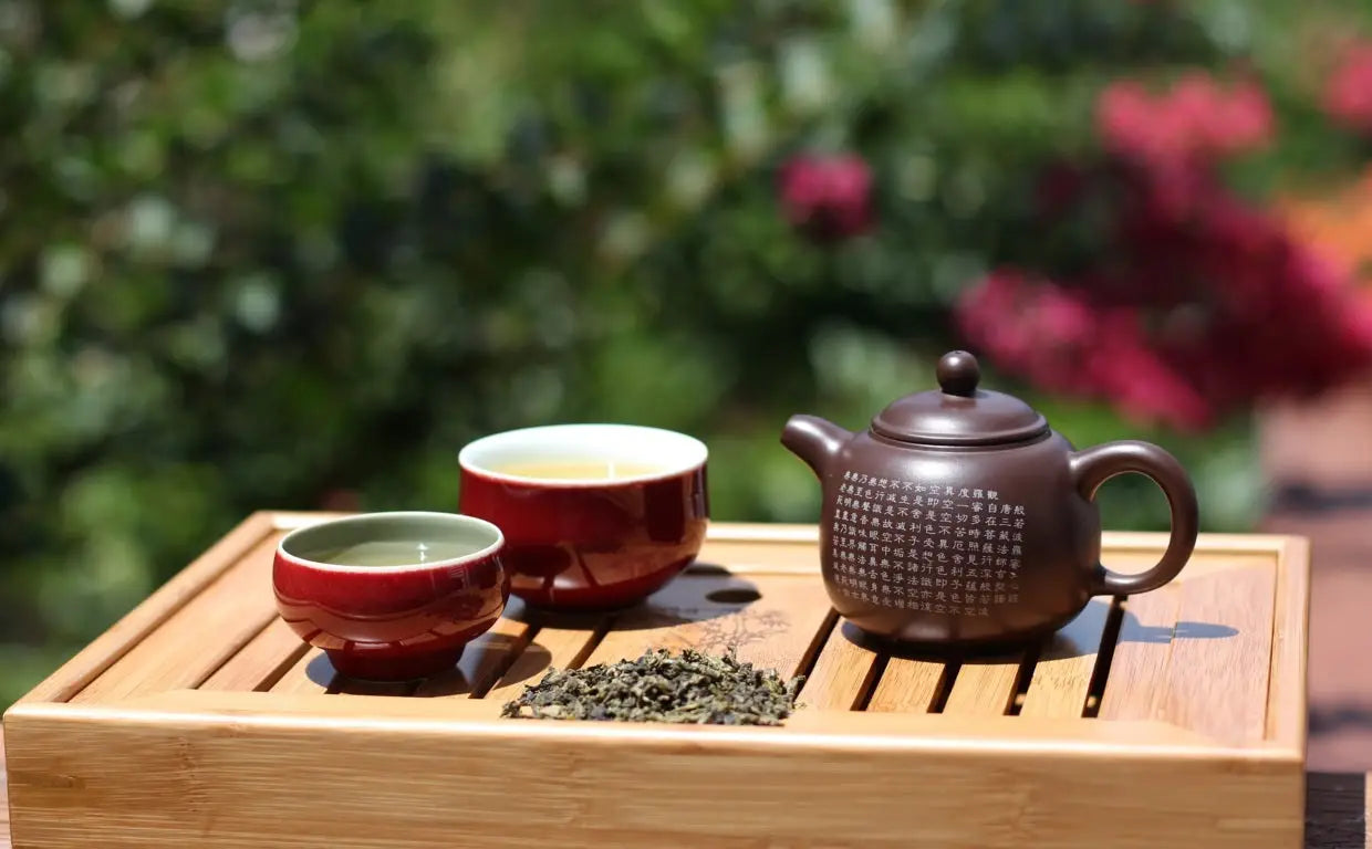 Celebrate Summer: How to Throw a Tea Party