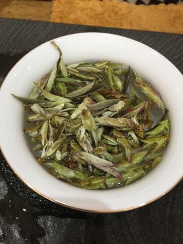 puerh tea young buds health benefits