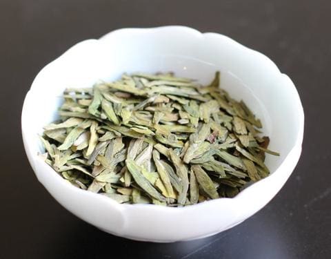 dragon well green tea loose leaf tea without a bag