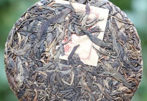 sheng pu'erh tea cake Lao Banzhang