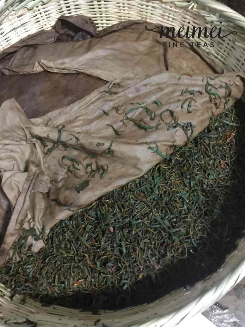 Feng Qing Wild Grown Ancient Tree Pu-erh Black Tea