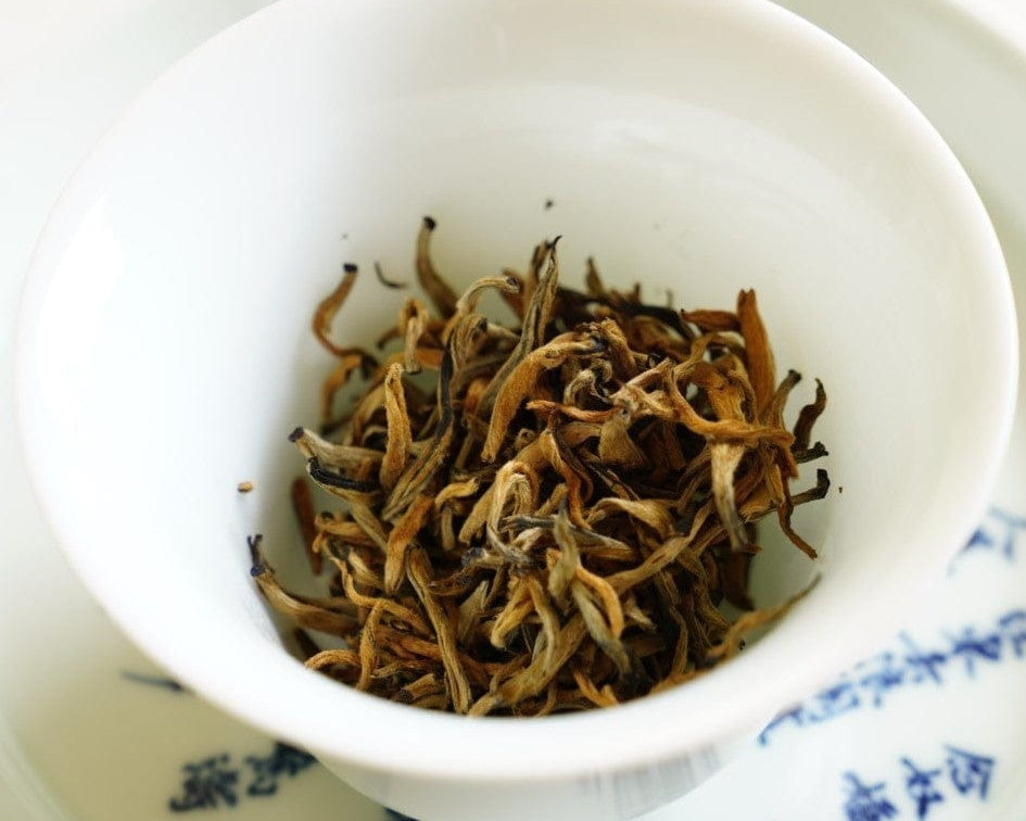 Yunnan Golden Buds Gongfu Black Tea Top Grade Dian Hong Jing Ya