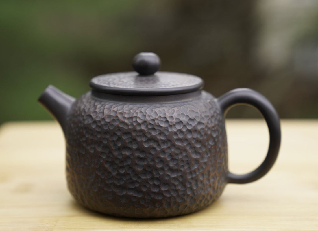 Jian Shui Zi Tao Clay Teapot Handmade Hammered Pattern