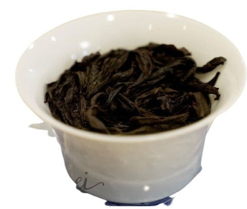 Signature Rou Gui Wuyi Oolong Tea Gift Box Cat’s Ear Rock