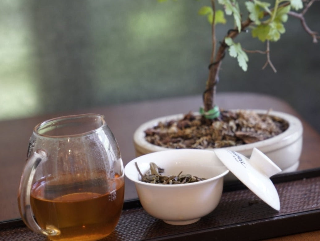 2014 Menghai Qi Zi Bing Cha Raw Pu-erh Tea