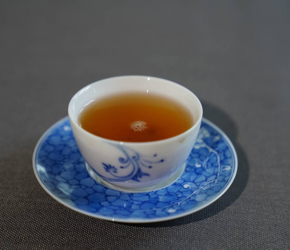 2015 Yiwu Zheng Shan Raw Sheng Pu-erh Tea Cake
