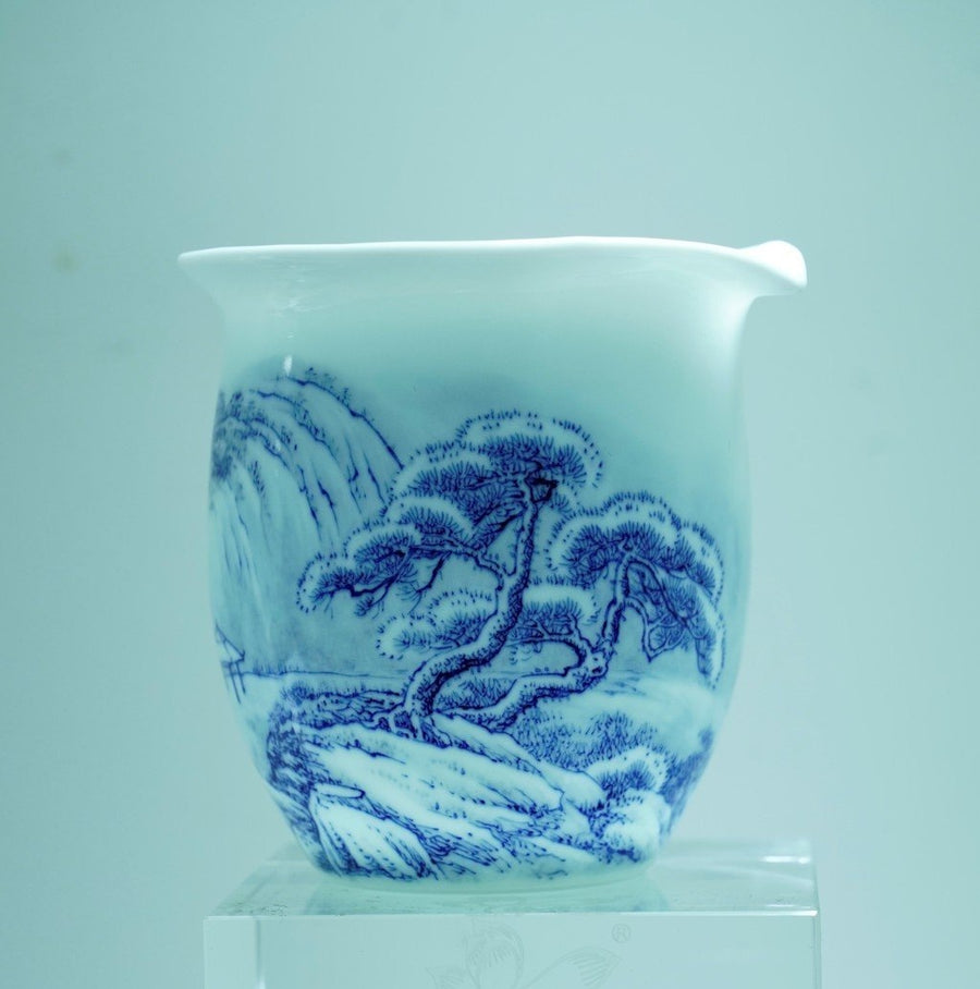 Jingdezhen Blue and White Porcelain Snow Mountain Fair Cup Pitcher