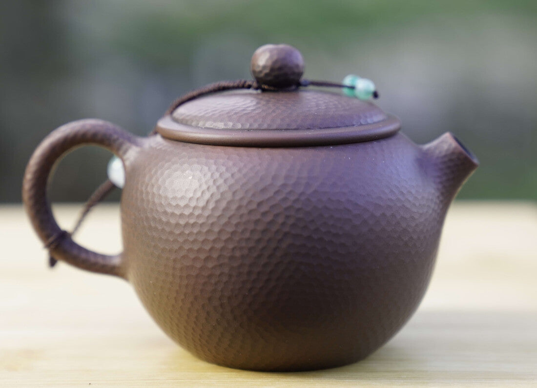 Artisan Jian Shui Purple Clay Hammered Finish with Thread Teapot