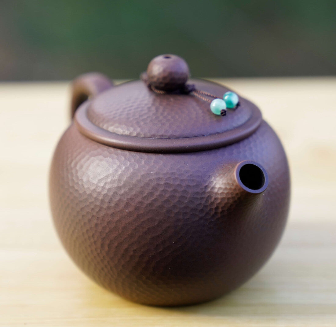 Artisan Jian Shui Purple Clay Hammered Finish with Thread Teapot