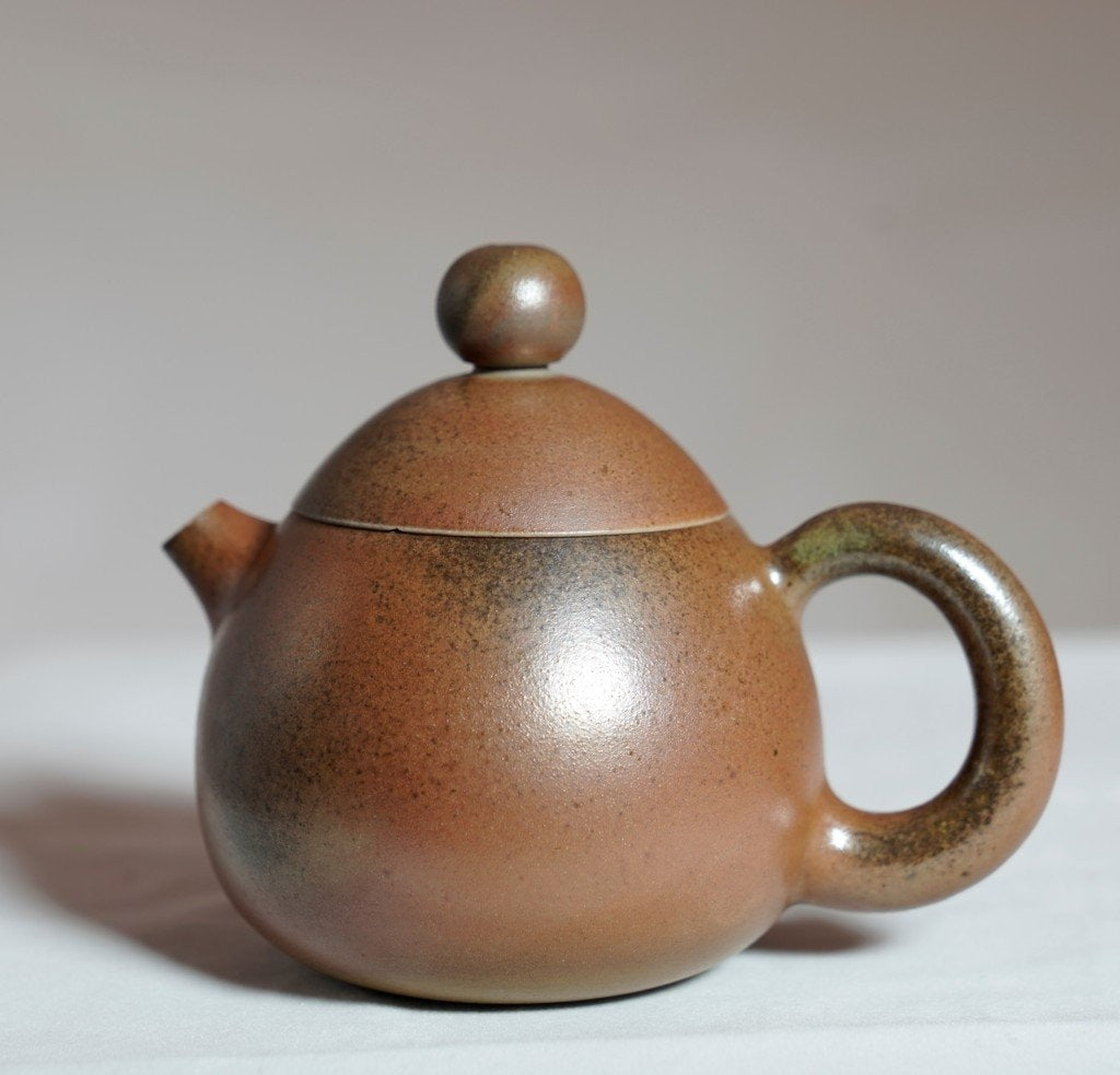Artisan Jianshui Clay Wood-fired Teapot Dragon Egg Long Dan