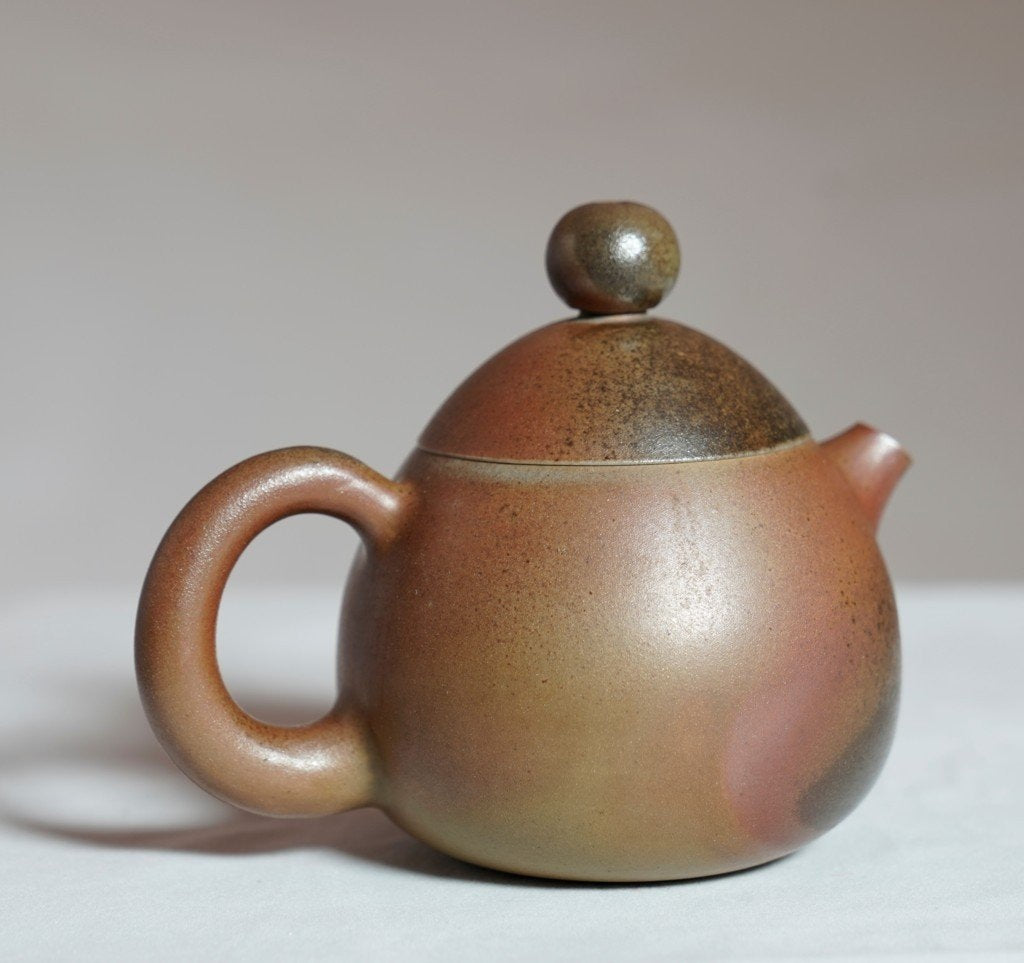 Artisan Jianshui Clay Wood-fired Teapot Dragon Egg Long Dan