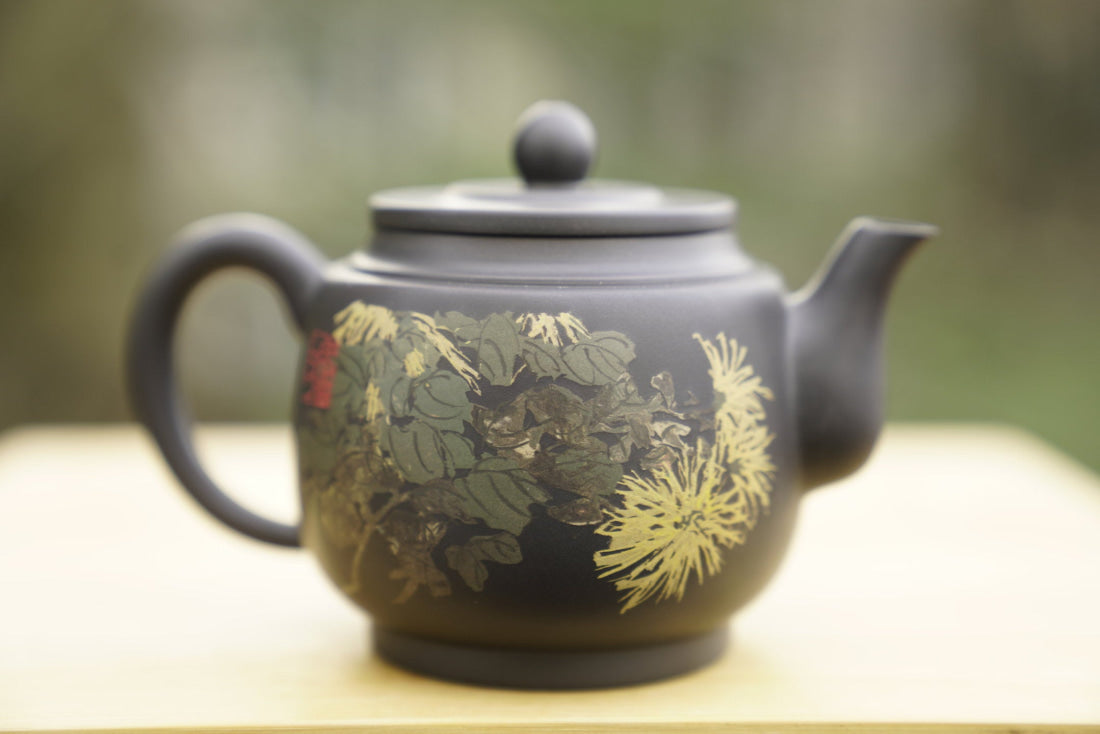 Artisan Jianshui Purple Clay Teapot Inscribed Chrysanthemum Teapot