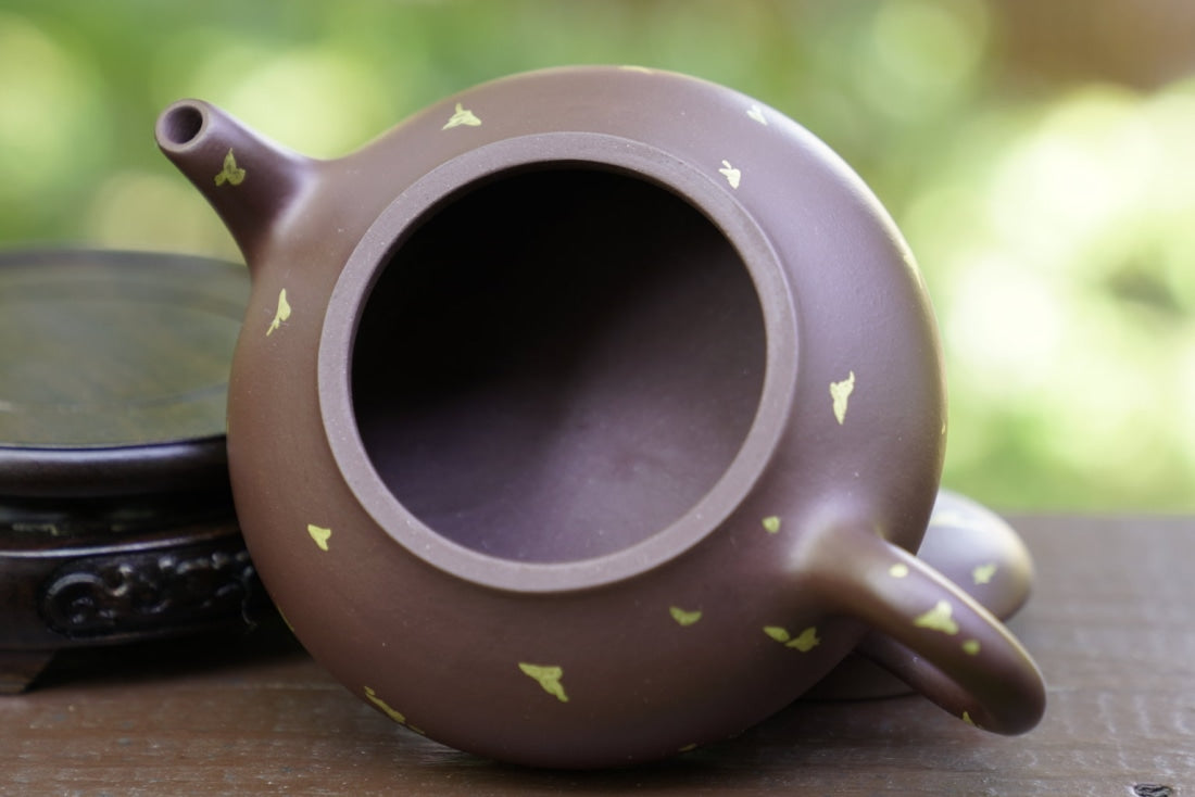 Artisan Yixing Zisha Purple Clay Teapot Gold Sprinkled Han Tang Shi Piao