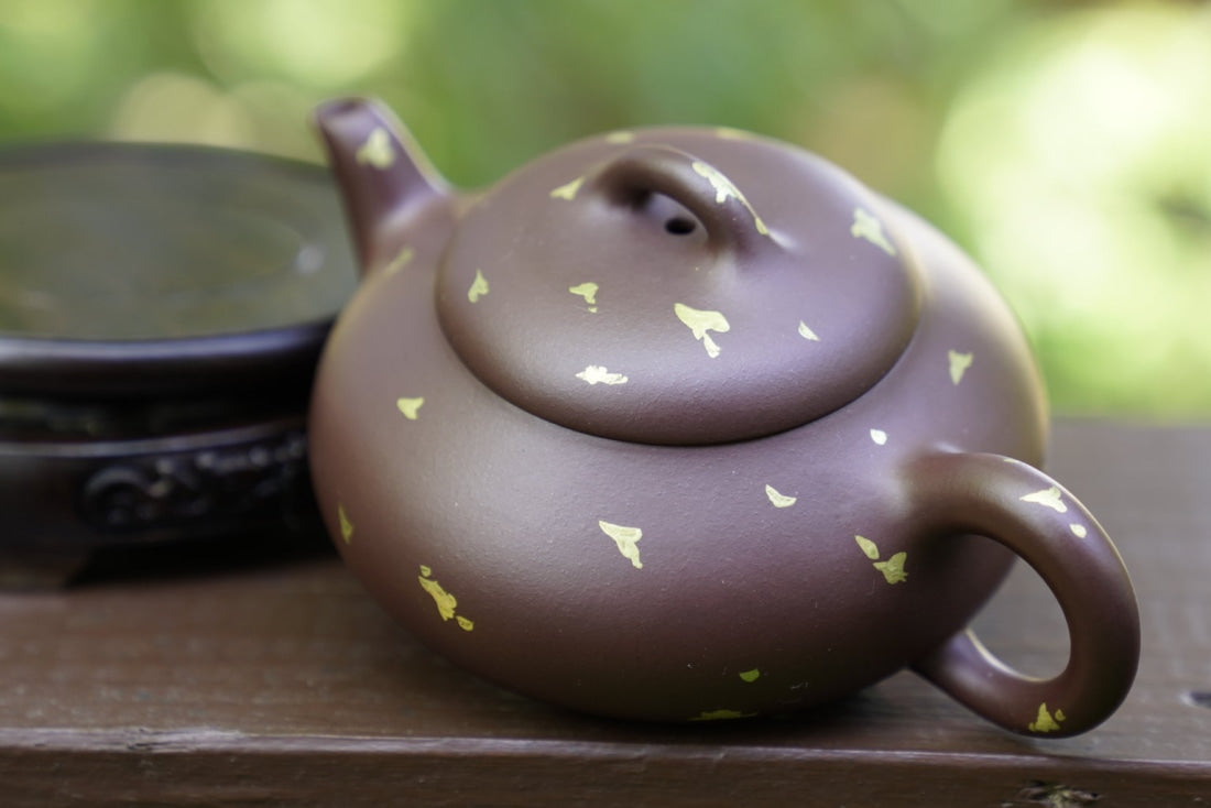 Artisan Yixing Zisha Purple Clay Teapot Gold Sprinkled Han Tang Shi Piao