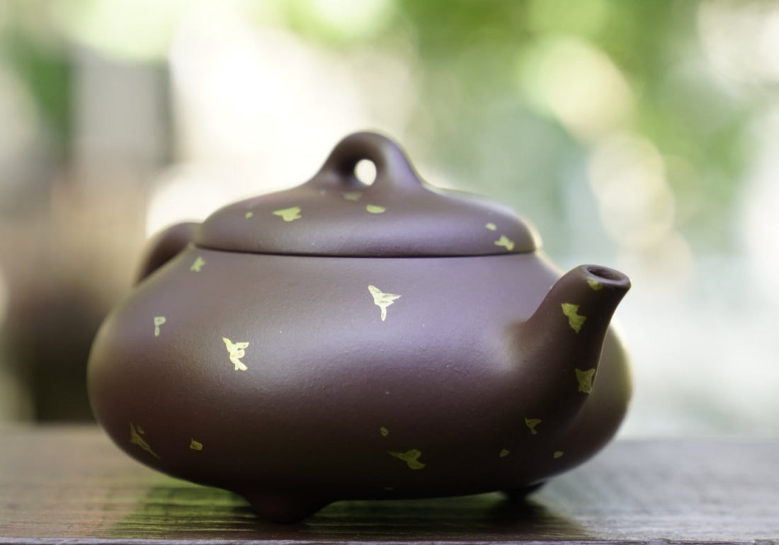 Artisan Yixing Zisha Purple Clay Teapot Gold Sprinkled Han Tang Shi Piao