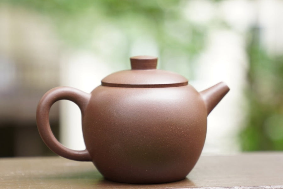 Tea Ware - Authentic Yixing Zisha Purple Clay Big Wheel Bead Teapot -