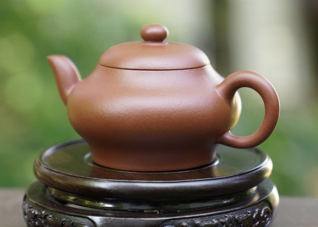 Authentic Yixing Zisha Purple Clay De Li Benefit Teapot