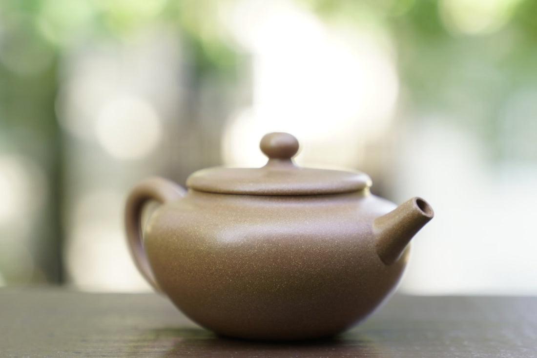 Authentic Yixing Zisha Purple Clay Lian Peng Lotus Pod Teapot