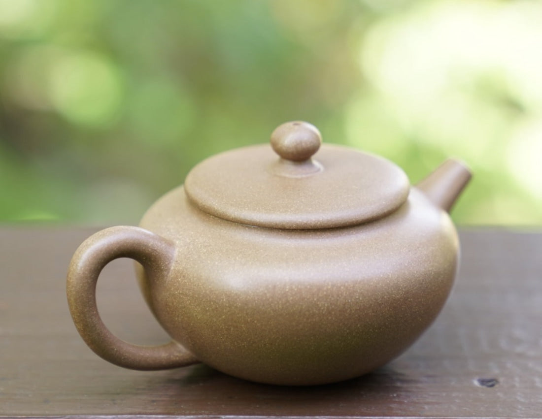 Authentic Yixing Zisha Purple Clay Lian Peng Lotus Pod Teapot