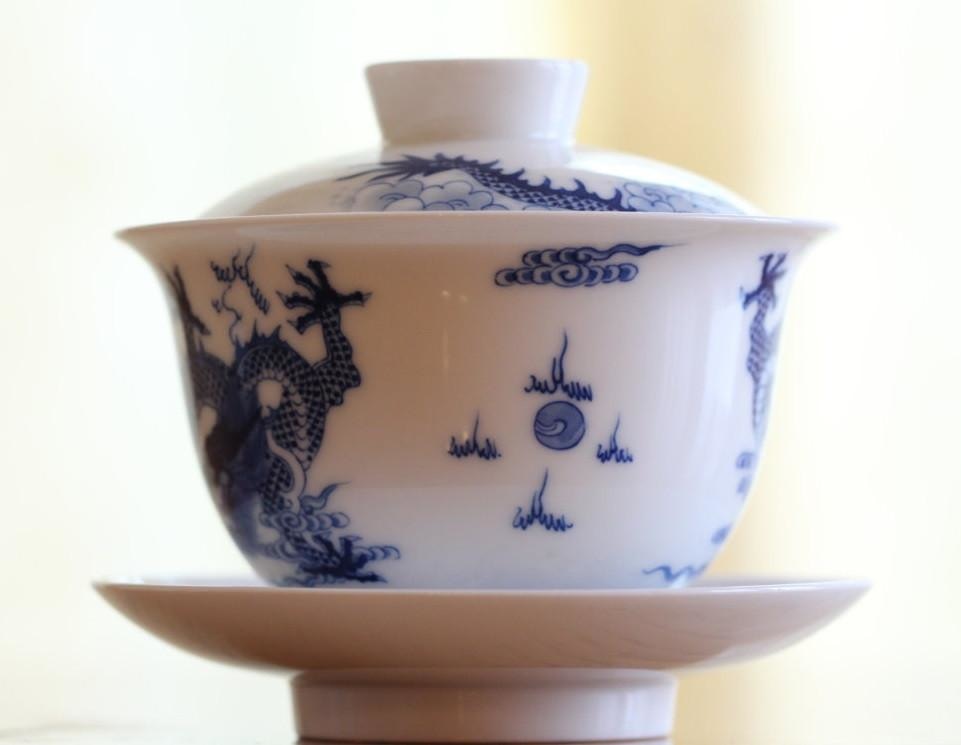 Blue and White Porcelain Gaiwan Dragon Handpainted