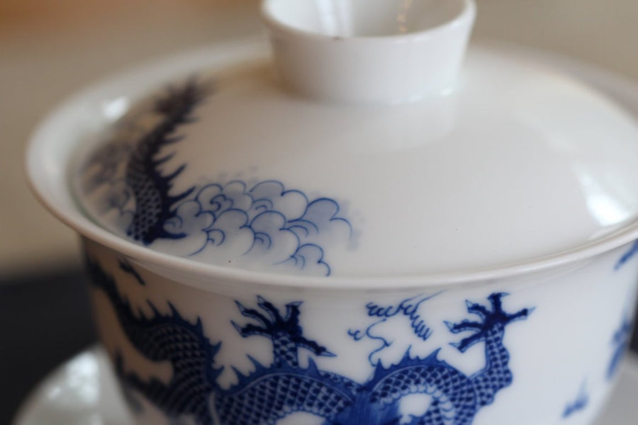 Blue and White Porcelain Gaiwan Dragon Handpainted 200ml