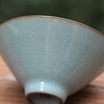 Celadon Tea Cup Geyao Kiln Longquan Qing Ci Fish’s Egg Nest Glaze