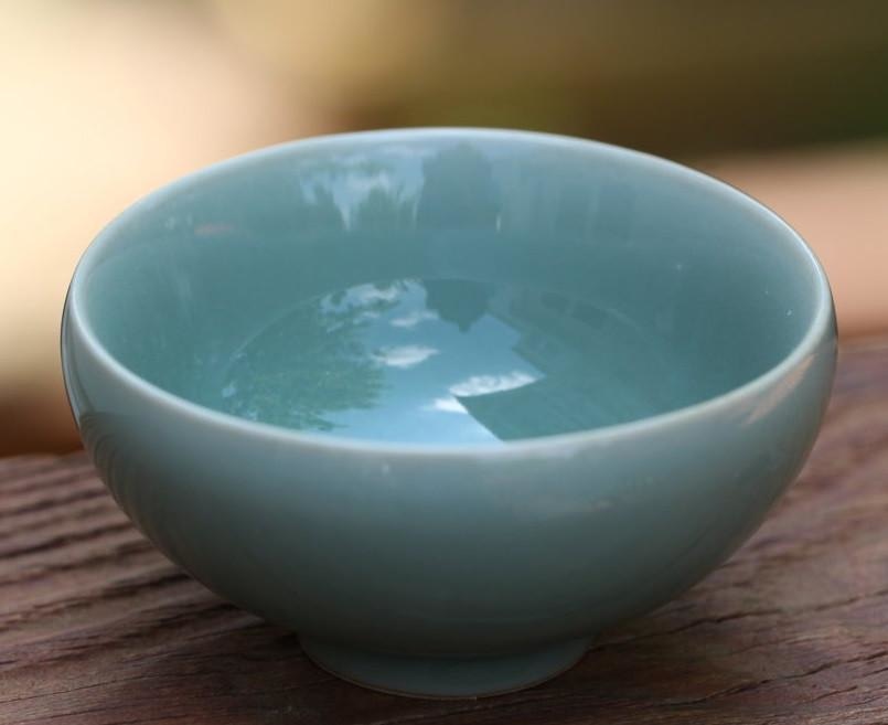 Celadon Tea Cup Geyao Kiln Longquan Qing Ci Heart Shape