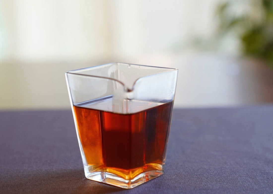 Essential White Porcelain Gaiwan and Gongfu Teacups Set