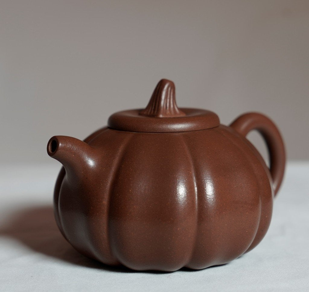 Geniune Yixing Zisha Purple Clay Teapot Classic Pumpkin Aged Lao Zi Ni