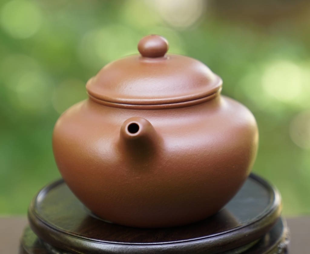 Genuine Yixing Zisha Purple Clay Zu Ni Lianzi Teapot