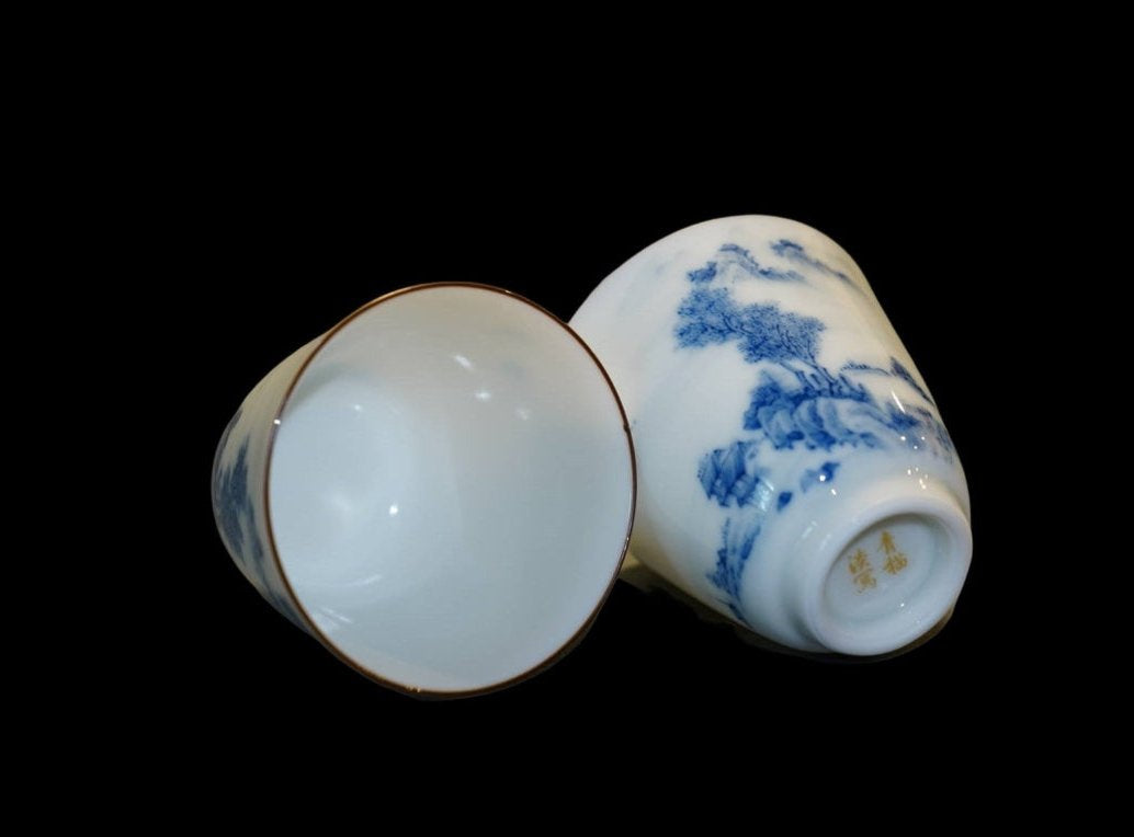 Jingdezhen Artisan Blue and White Porcelain Landscape Gongfu Teacup