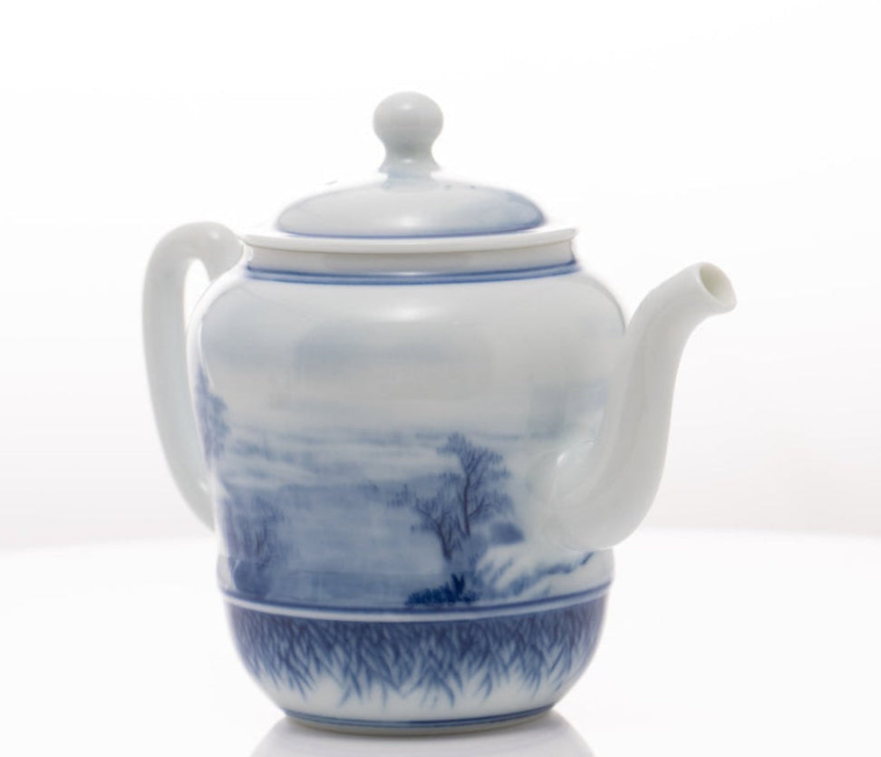 Jingdezhen Artisan Blue and White Porcelain Teapot Classic Snowing Landscape