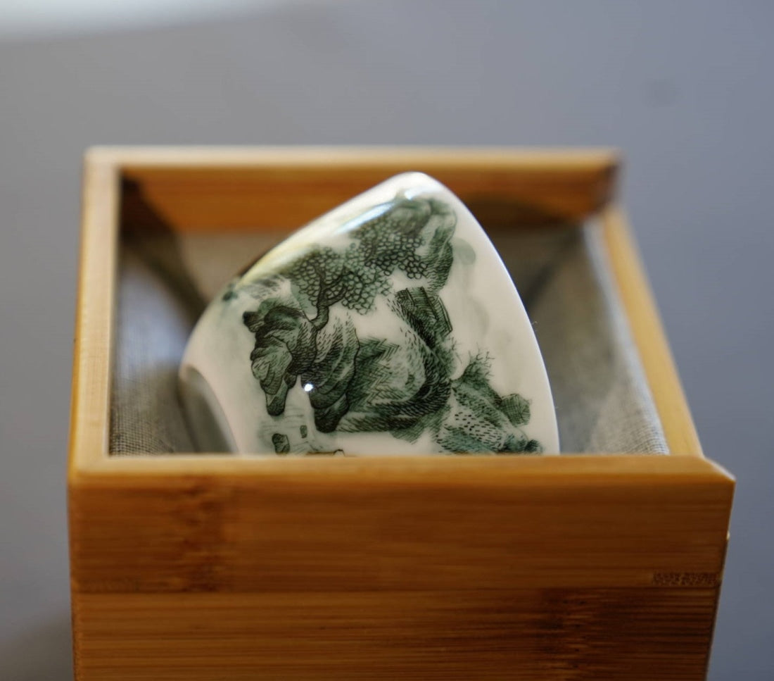 Jingdezhen Artisan Deep Green Painting Porcelain Teacup Distant Mountain