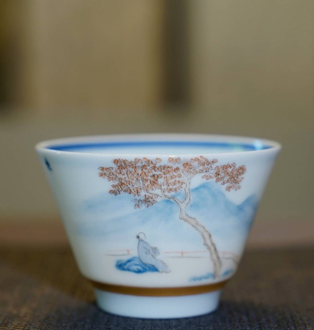 Jingdezhen Doucai Porcelain Gold Rim Teacup Autumn