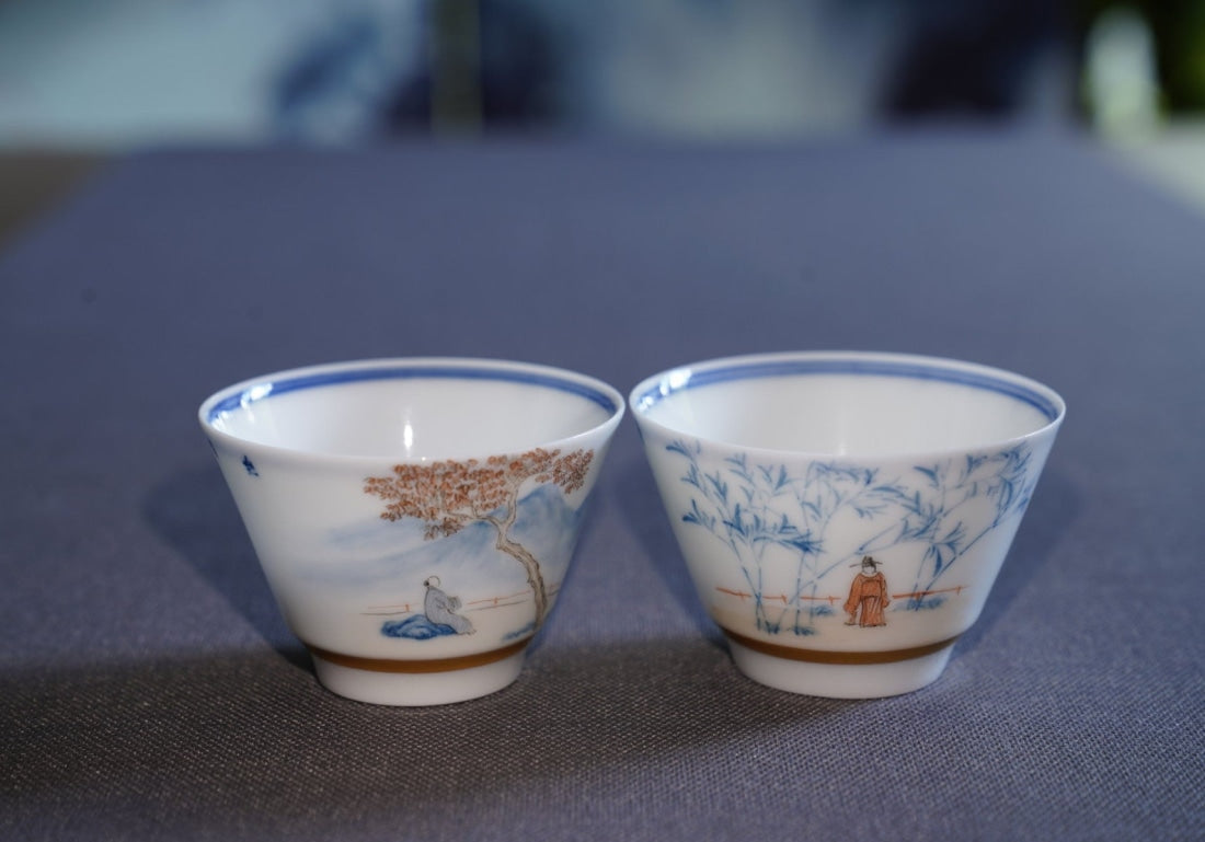 Jingdezhen Doucai Porcelain Gold Rim Teacup Autumn