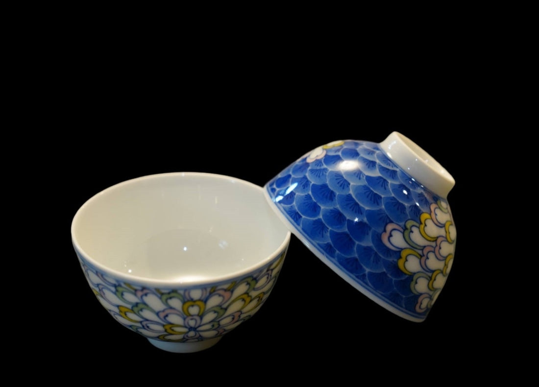 Jingdezhen Artisan Doucai Porcelain Peacock Feather Gaiwan Set