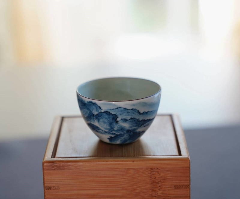 Tea Ware - Jingdezhen Blue and White Antique Porcelain Mountain Water