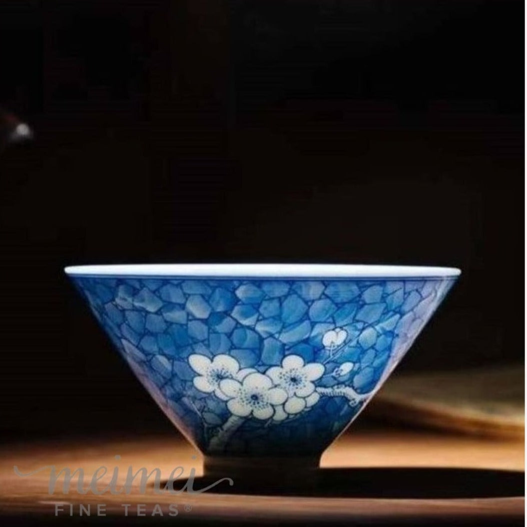 Jingdezhen Blue and White Porcelain Artisan Plum Blossom Teacup