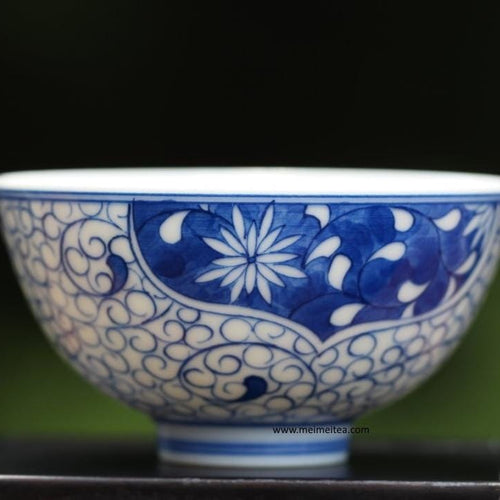 Jingdezhen Blue and White Porcelain Artisan Teacup Classic Heart-shaped