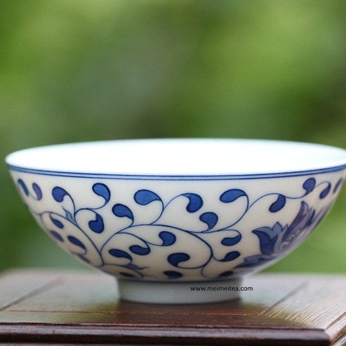 Jingdezhen Blue and White Porcelain Intertwined Lotus Bowl Hat Tea Cup