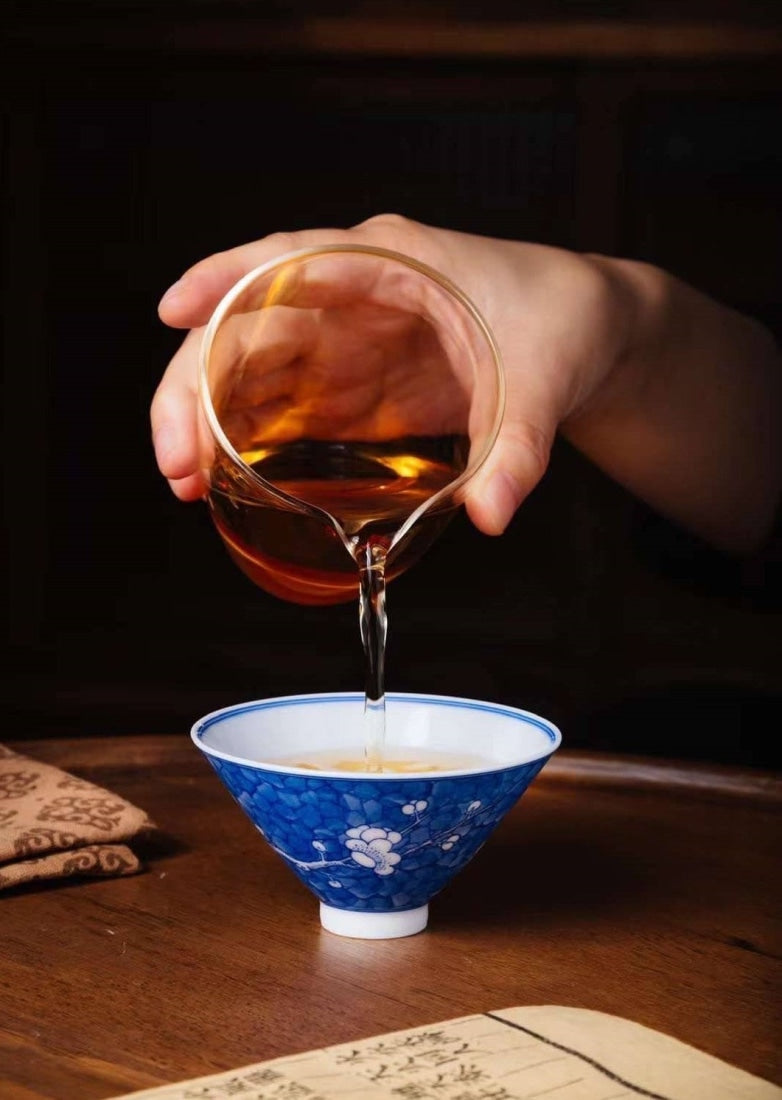 Jingdezhen Blue and White Porcelain Plum Blossom Small Gaiwan