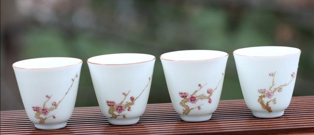 Jingdezhen Gold Plated Porcelain Teacup Enamel Plum Blossom
