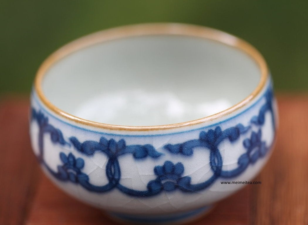 Jingdezhen Porcelain Gongfu Tea Cup Crackle Glaze Handcrafted