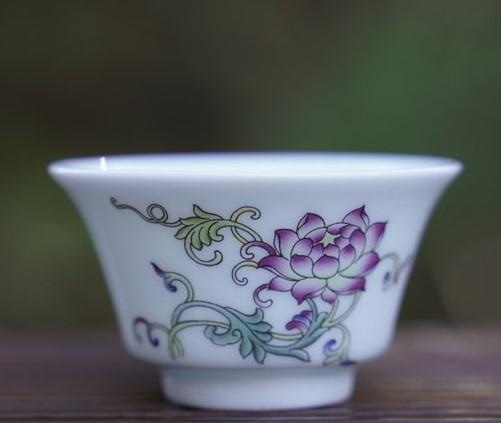 Tea Ware - Jingdezhen Porcelain Gongfu Cup Pair Floral Relief Horse