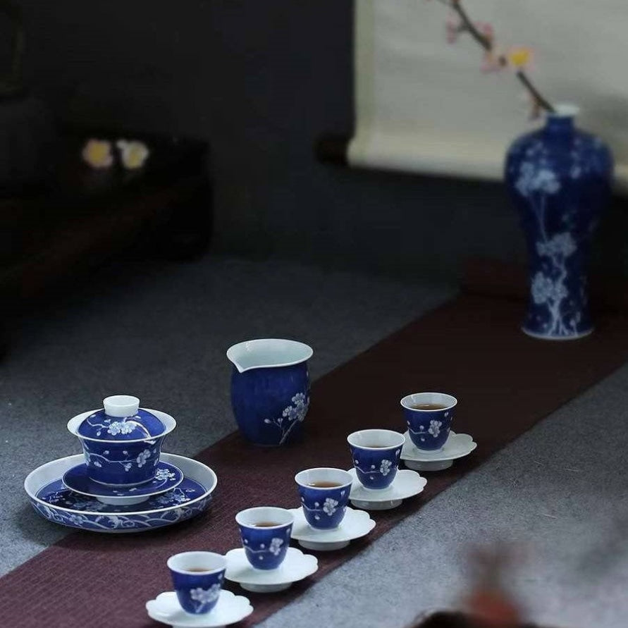 Jingdezhen Treasure Blue and White Porcelain Plum Blossom Plate