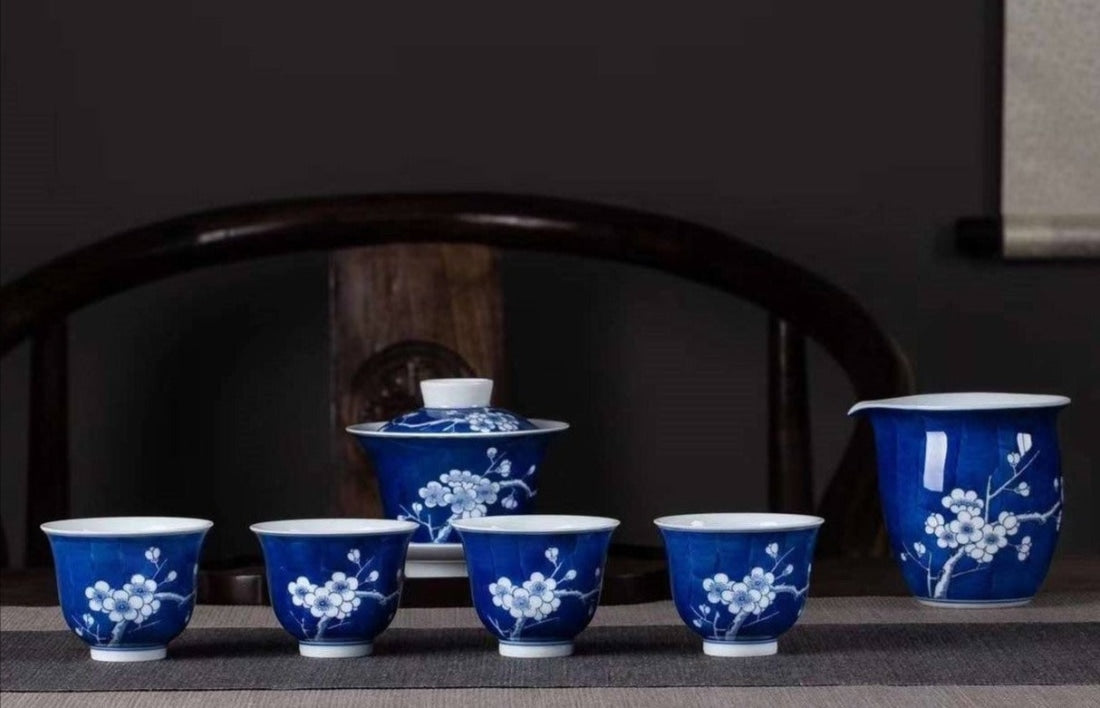 Jingdezhen Blue and White Porcelain Gaiwan Set Plum Blossom