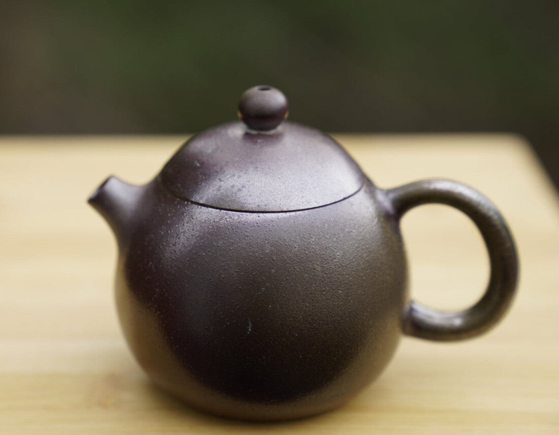 Artisan Jianshui Purple Clay Teapot Lang Gui Wood-fired Dragon Egg